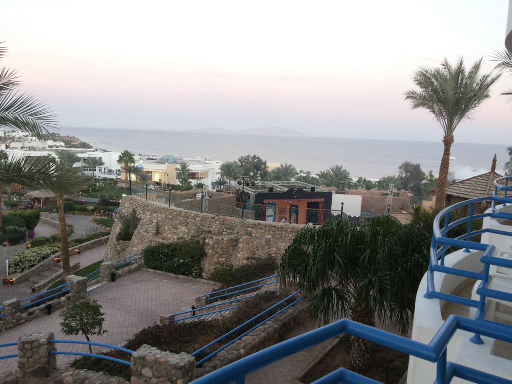 Queen Sharm Aqua Park Hotel Extérieur photo